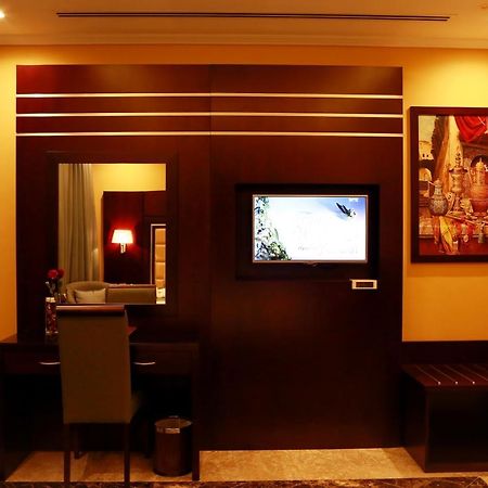 Telal Hotel Apartments Дубай Экстерьер фото