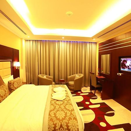 Telal Hotel Apartments Дубай Экстерьер фото