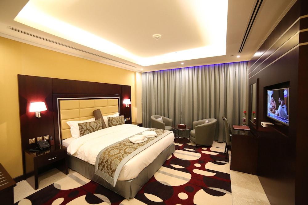 Telal Hotel Apartments Дубай Экстерьер фото