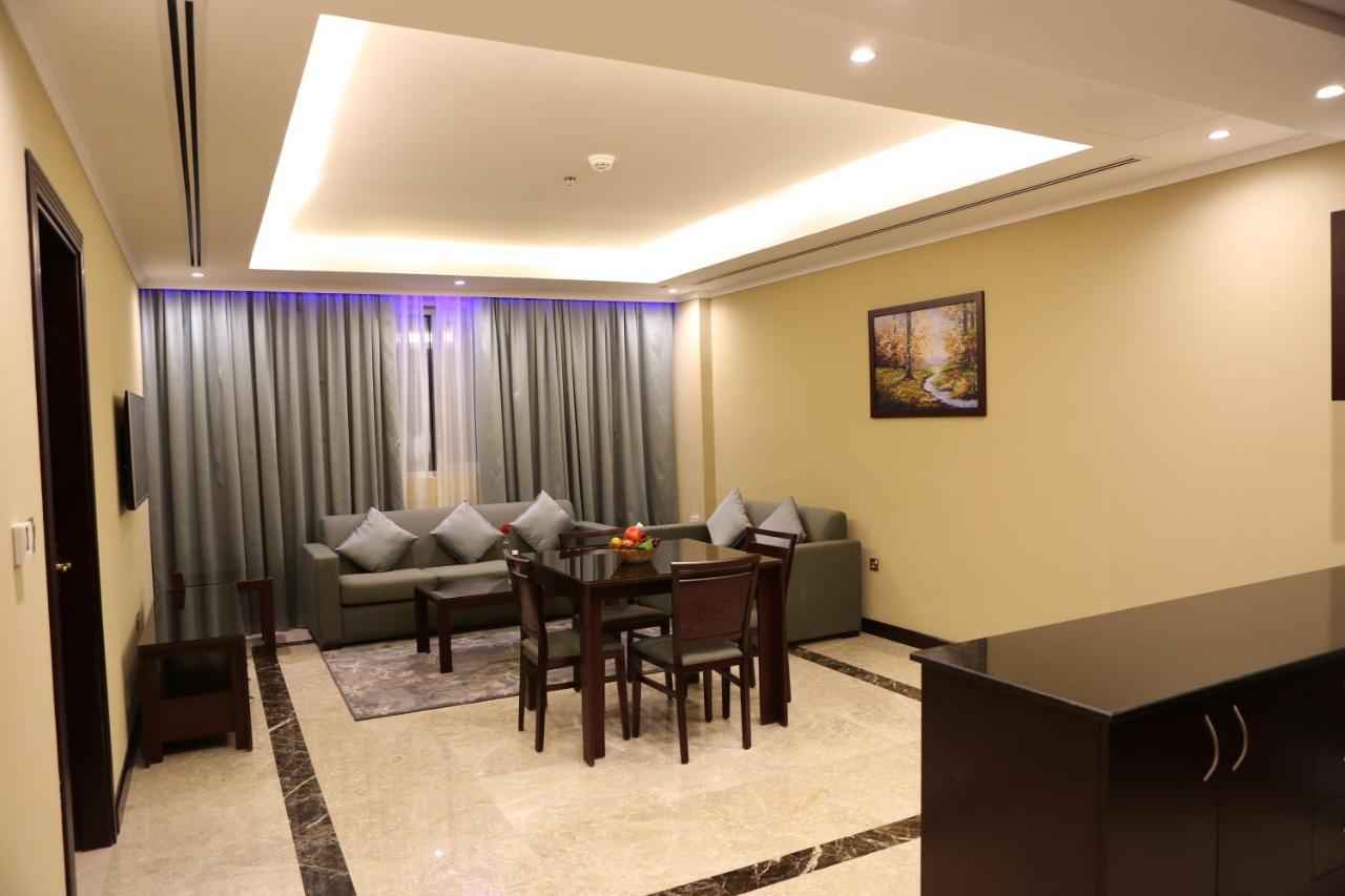 Telal Hotel Apartments Дубай Экстерьер фото